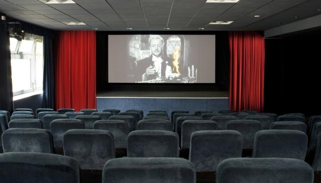 Kino "Neue Lupe" im Hollywood Media Hotel
