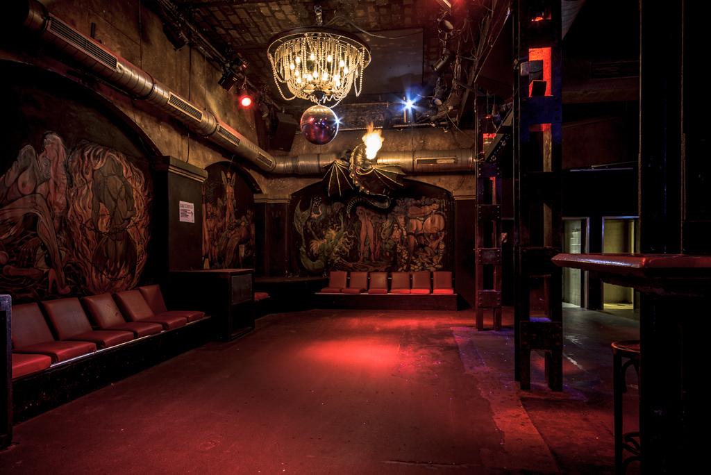 Hollywood Media Hotel Berlin Sageclub Dragonfloor