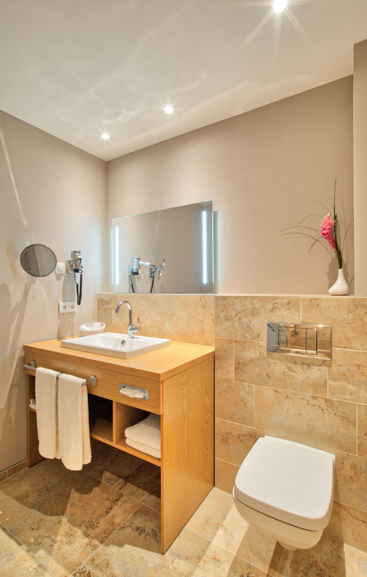 Hotel room - bath room of a Deluxe Room