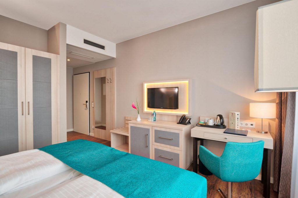 Hollywood Media Filmhotel Deluxe Zimmer