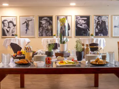 Hollywood Media Hotel – Conference area – Coffee break